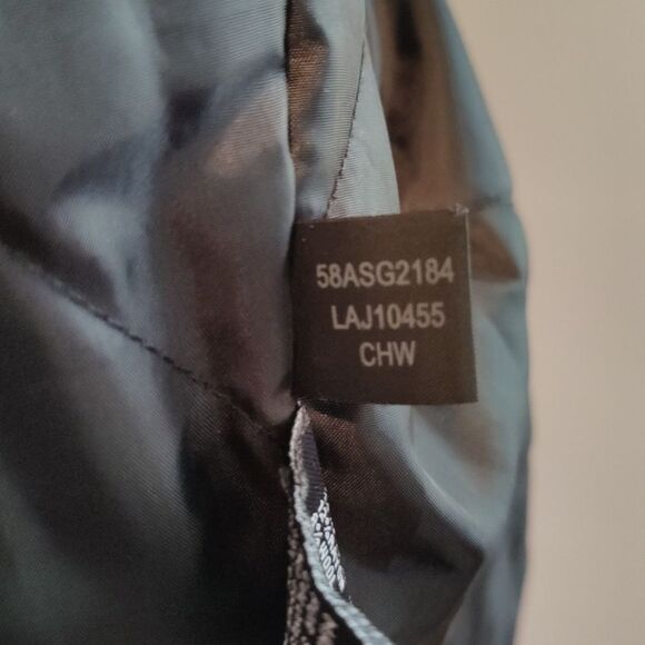 NWOT Blackhawks varsity/bomber style GIII Sports by Carl Banks size lg - Picture 8 of 10